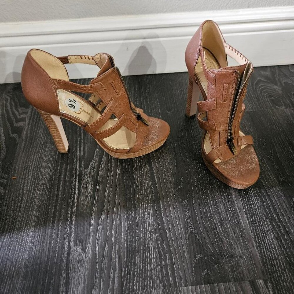 Jessica Simpson heels